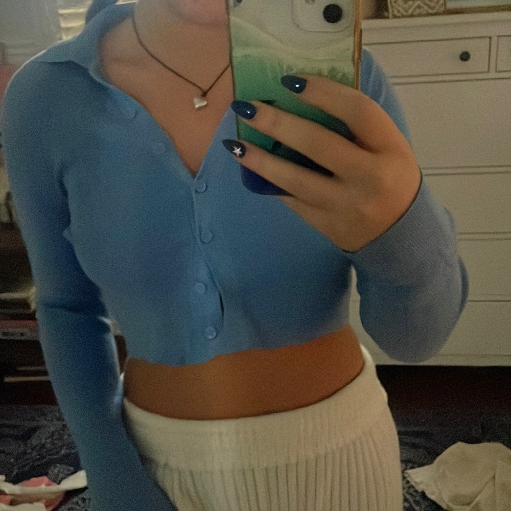 women’s long sleeve